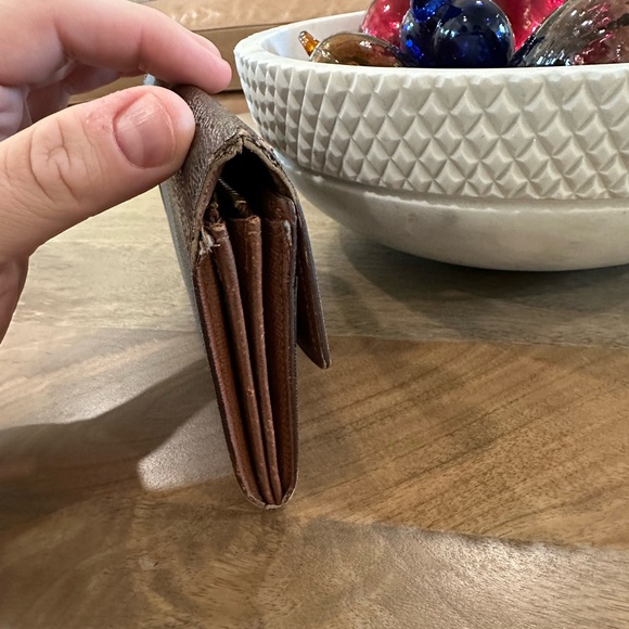 Vintage Louis Vuitton Wallet - Picture 3 of 8